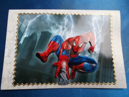 Spiderman qui lance sa toile - Prix : 3,25 euros
