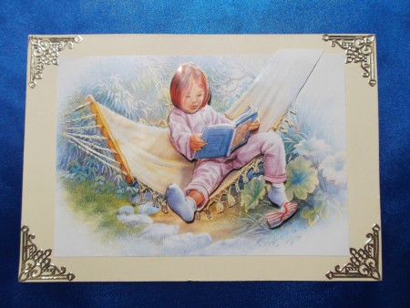 Martine dans son hamac - Prix : 3,25 euros